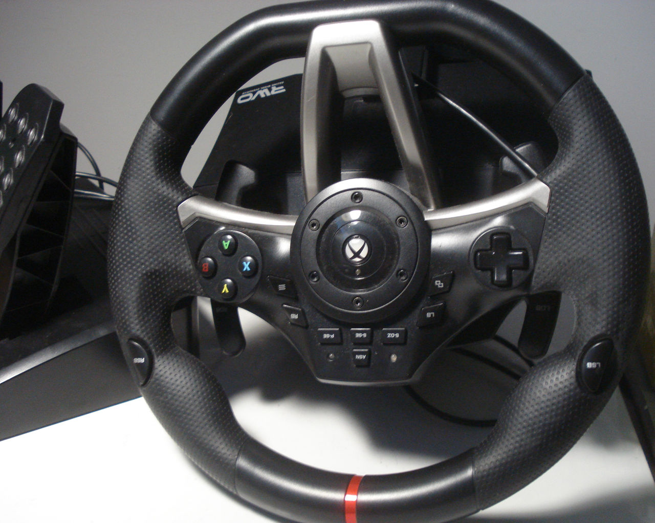 ПРОДАМ НЕДОРОГО РУЛЬ И ПЕДАЛИ ДЛЯ КОМПЬЮТЕРНЫХ ИГР RACING WHEEL ...