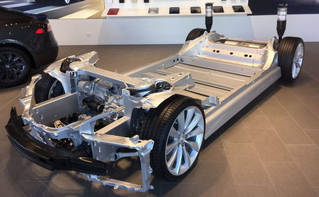 Запчасти Tesla Model 3 Model Y Model S Model X в наличии и на заказ из Китая foto 9