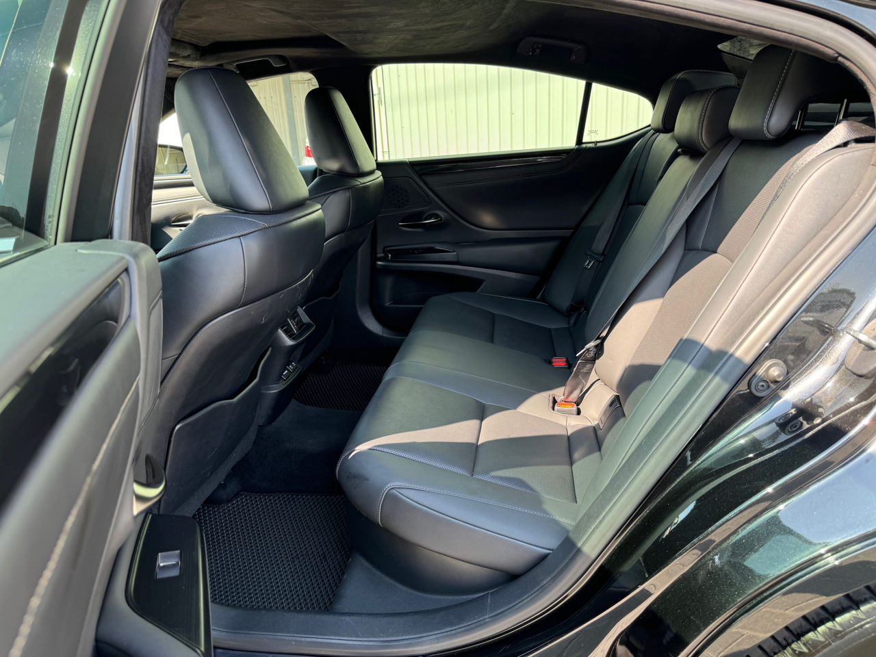 Lexus ES Series foto 16
