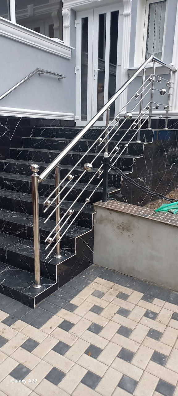 Balustade din Plexiglas , Steclă si Inox  !!! Перила из нержавейки , Плексиглас и Cтекла foto 18