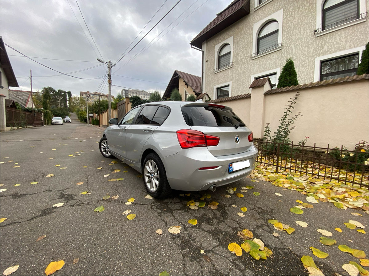 BMW 1 Series фото 0