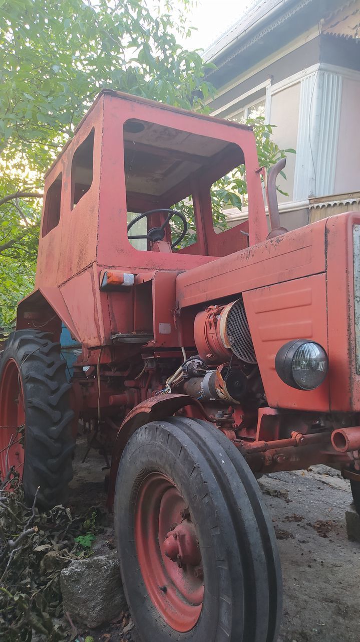 Tractor T25