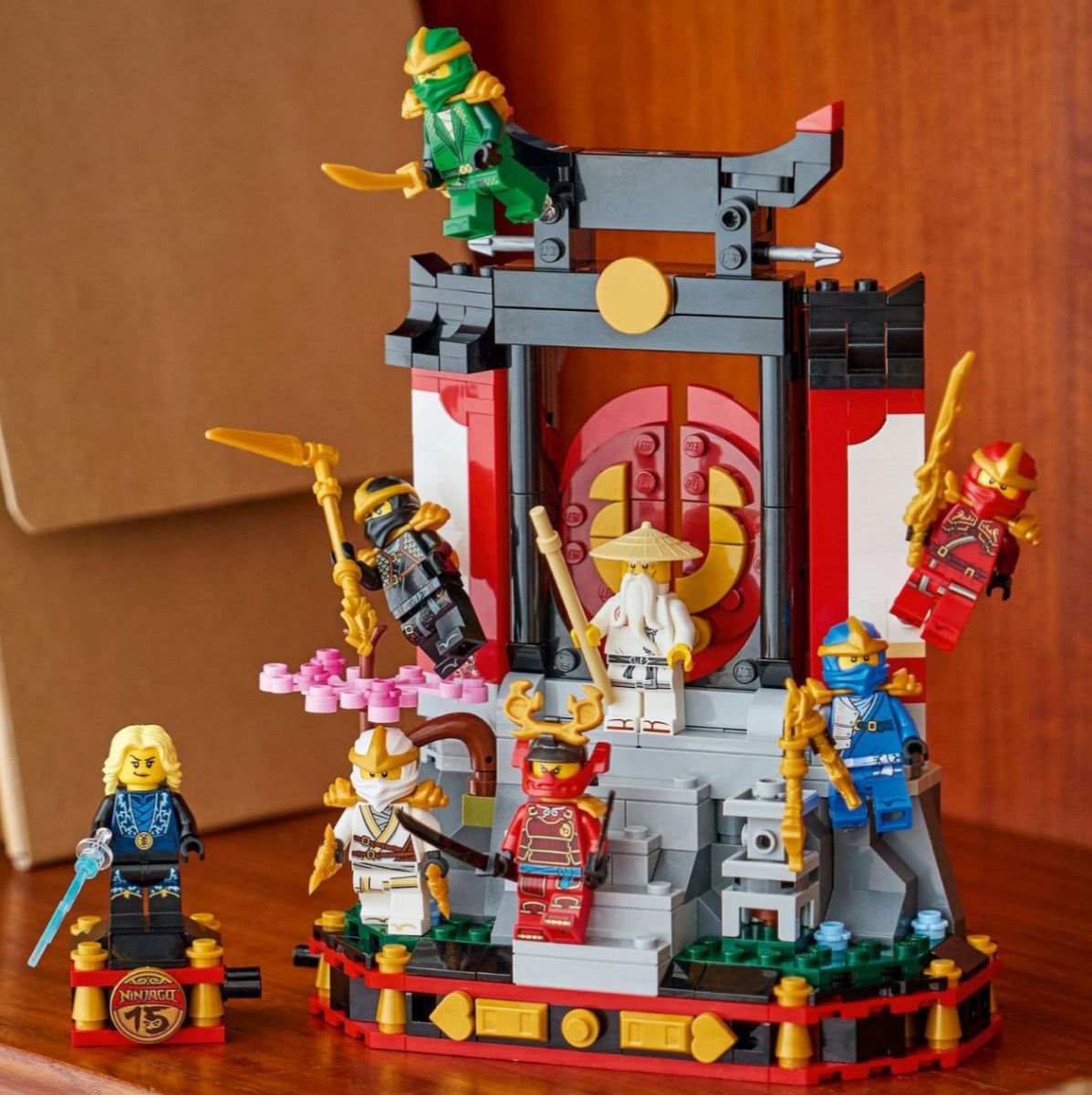 Lego Basic Set Vând un set Lego Ninjago