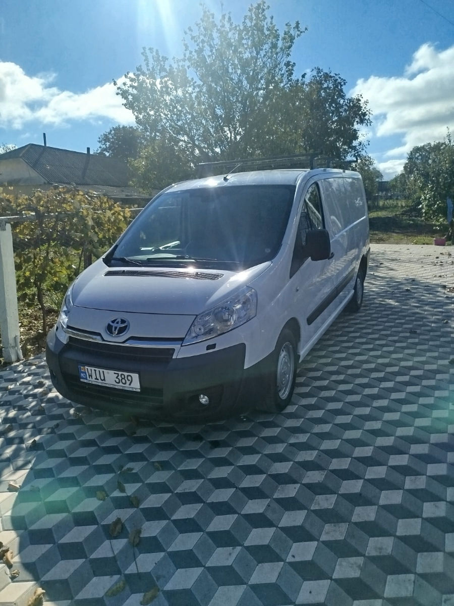 Toyota Proace foto 1