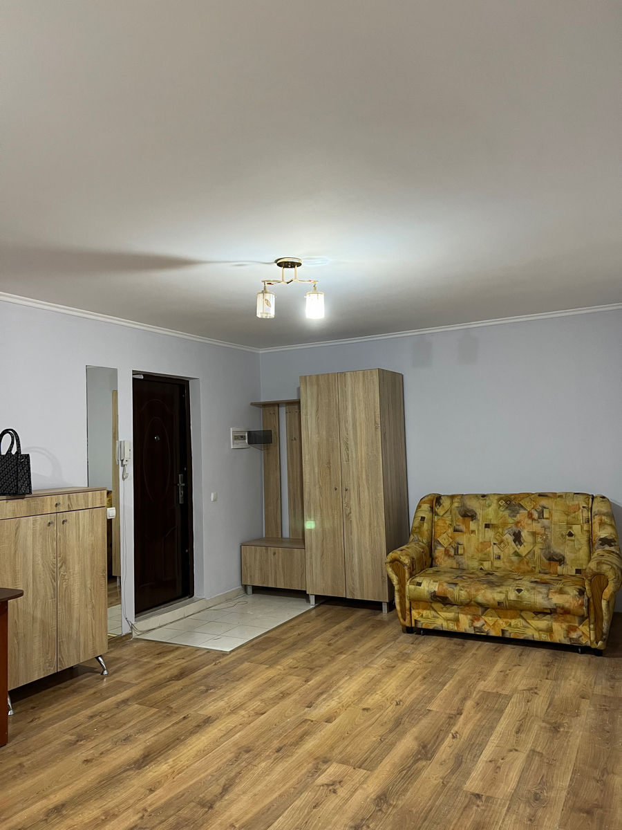 Apartament cu 1 cameră, 40 m², Râșcani, Chișinău