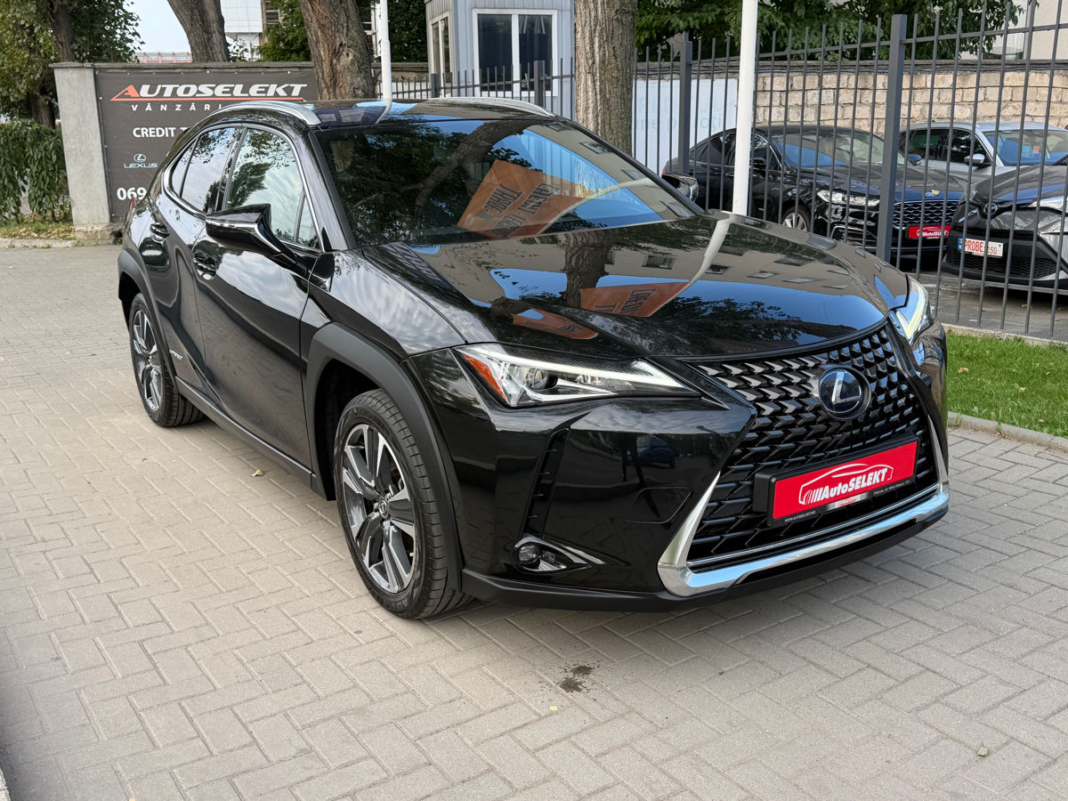 Lexus UX 2020 photo 3