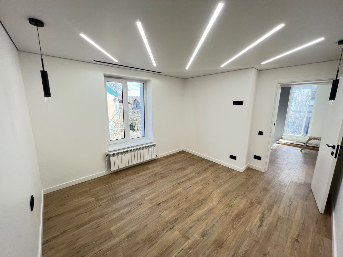 Casa Ialoveni sect. de Vile Dânceni/Suruceni foto 10