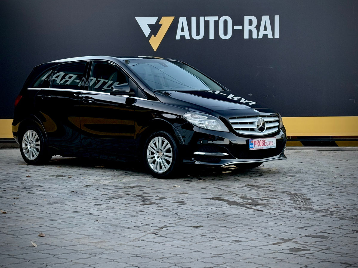 Mercedes B-Class foto 0