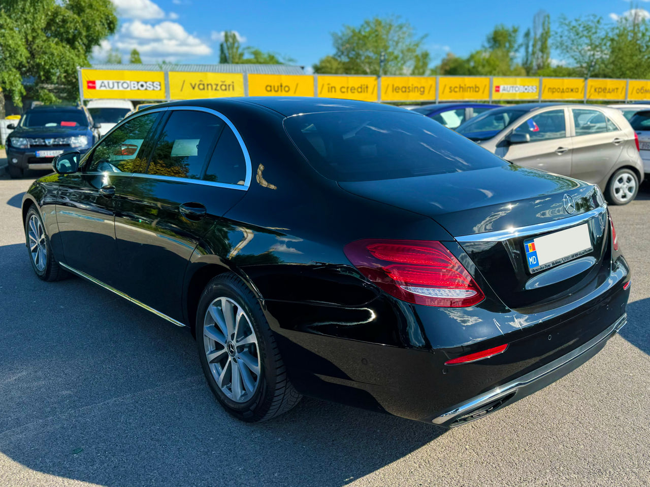 Mercedes E-Class foto 6