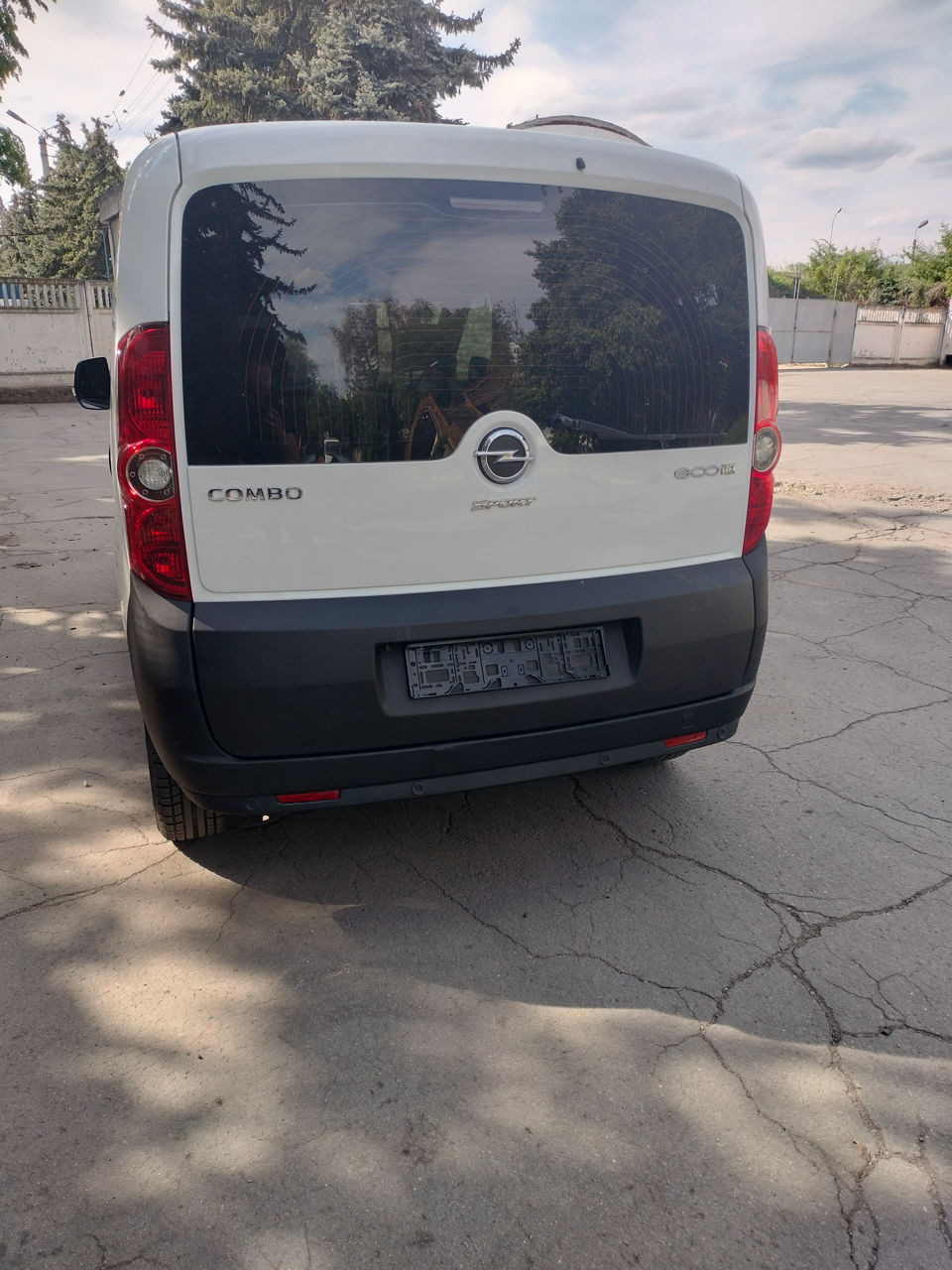 Opel Combo фото 1