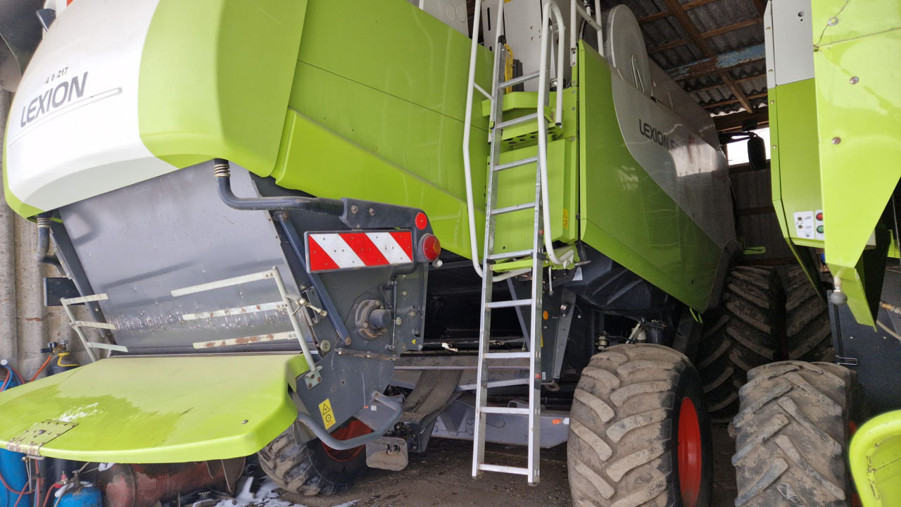 Combina Agricola Claas Lexion 550 foto 2