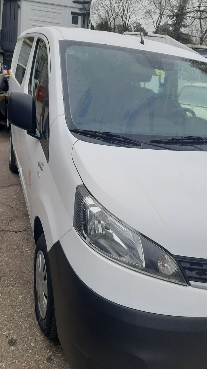 Nissan NV200 foto 3