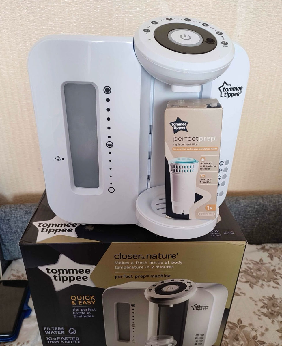 Aparat pentru pregatirea formulei de lapte praf Tommee Tippee Perfect Prep, Alb foto 0