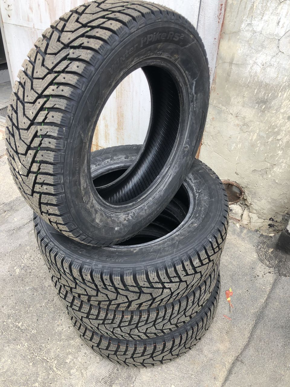 Hankook Noi!! R15 195 / 65