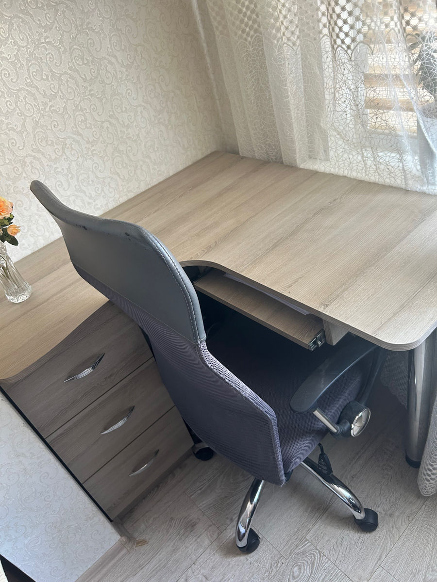 Set mobilier birou - 2 mese colț + 2 dulapuri de perete (dreapta și stanga) foto 3
