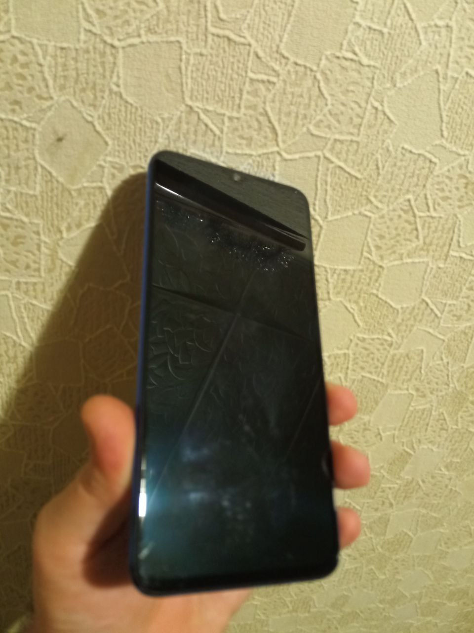 Продам Xiaomi MI CC9