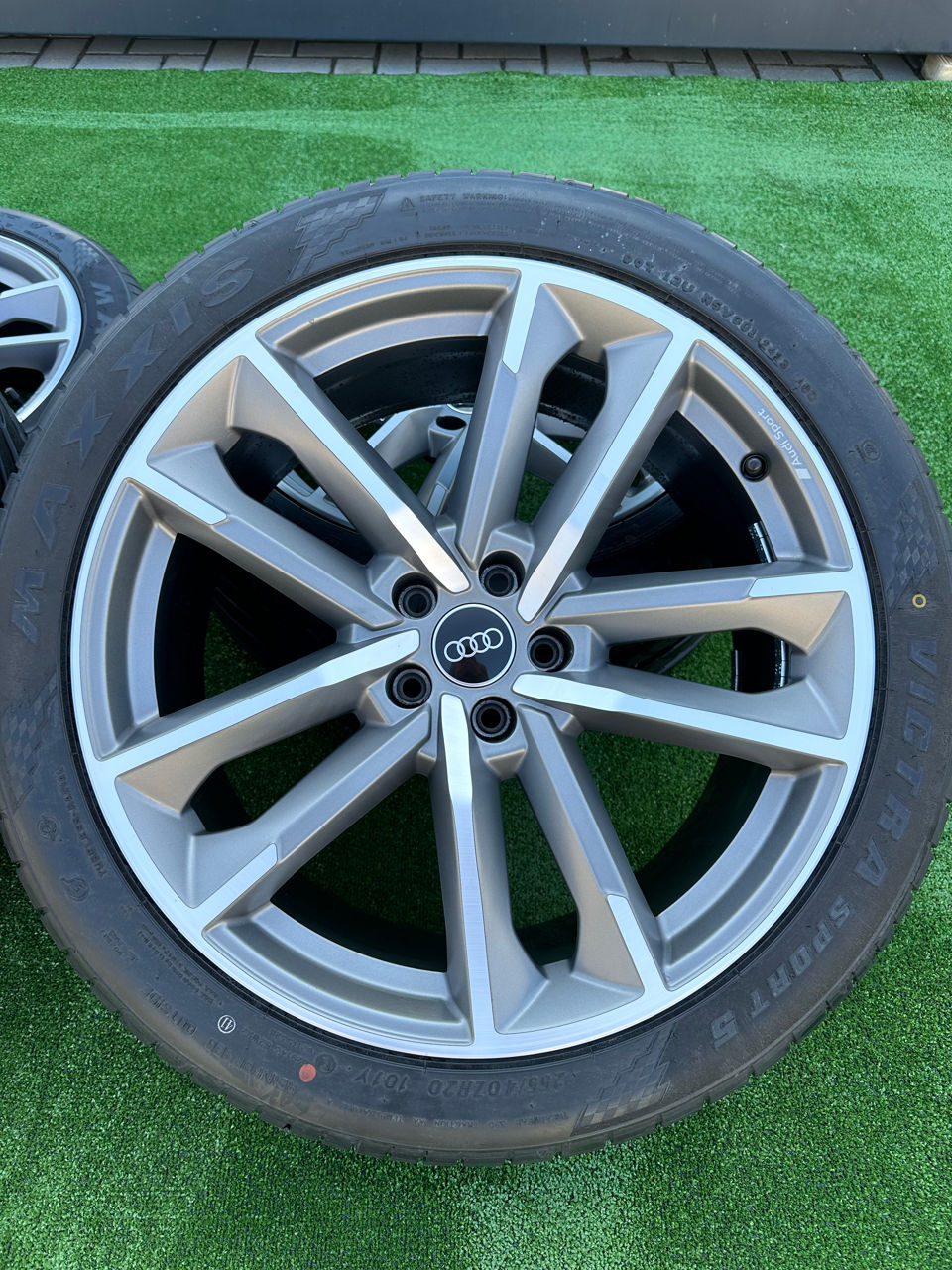 Jante aliaj R20 - Audi A7 / Audi A6 / Audi Q3 SLine foto 2
