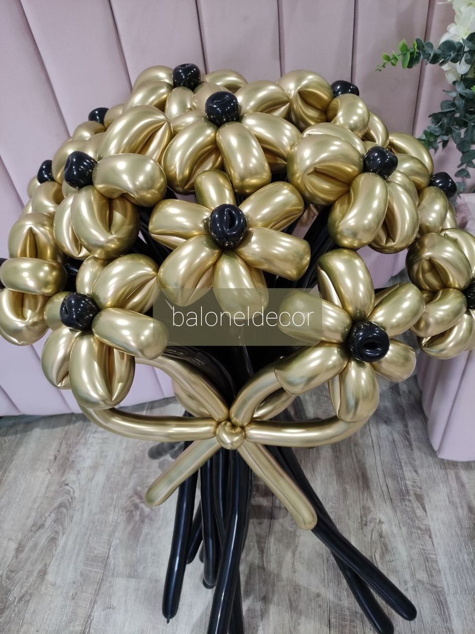 Baloane cu heliu, buchete din flori/ шары с гелием, цветы из шариков foto 4