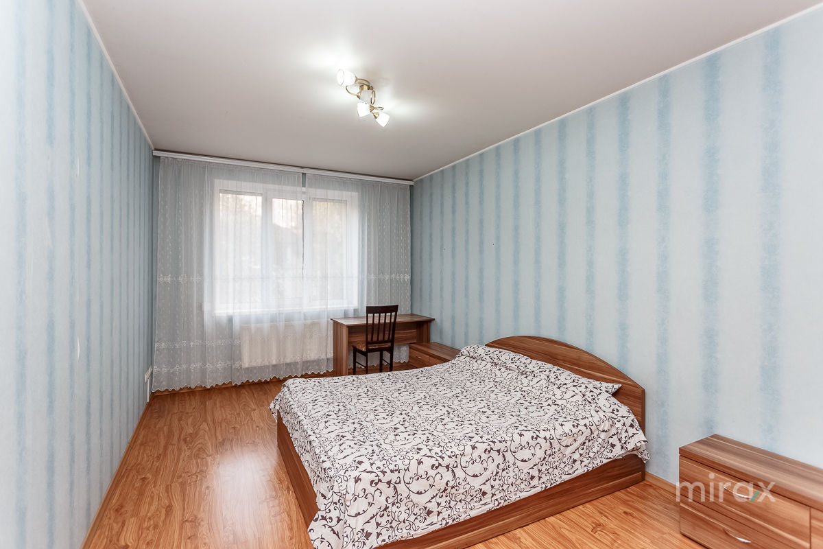 Apartament cu 4 camere, 130 m², Centru, Chișinău foto 6