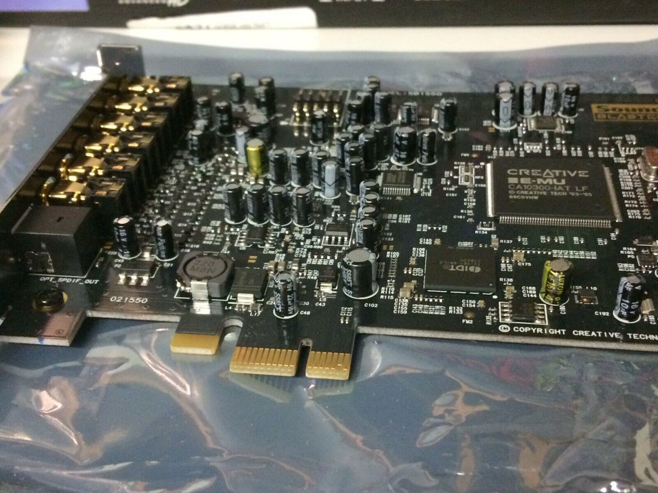 Creative Sound Blaster Audigy RX 7.1/5.1 PCIe Dual Mic Input Sound Card + beamforming microphone фото 1