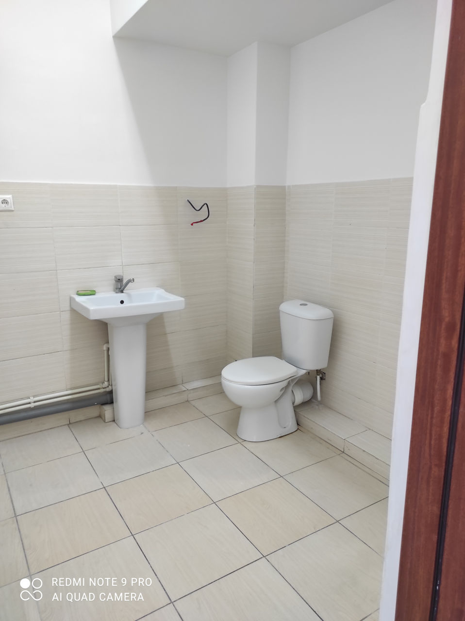 Офисы класса " А" в административно коммерческом центре  SC ''Lemn Comeţ" SRL фото 18