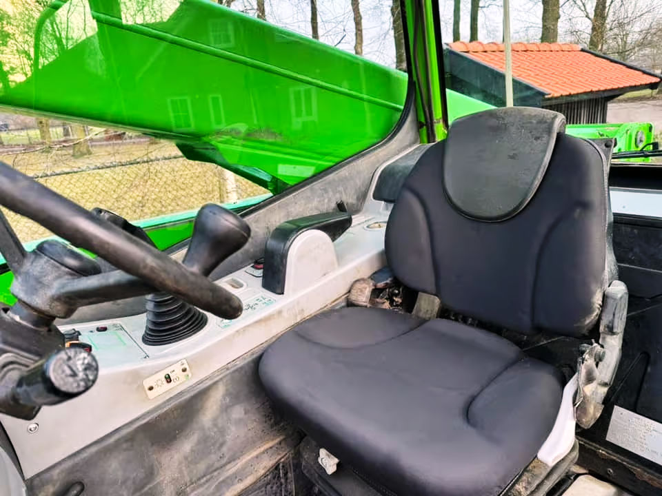 Телескопический погрузчик Merlo P40.7 2007 foto 13