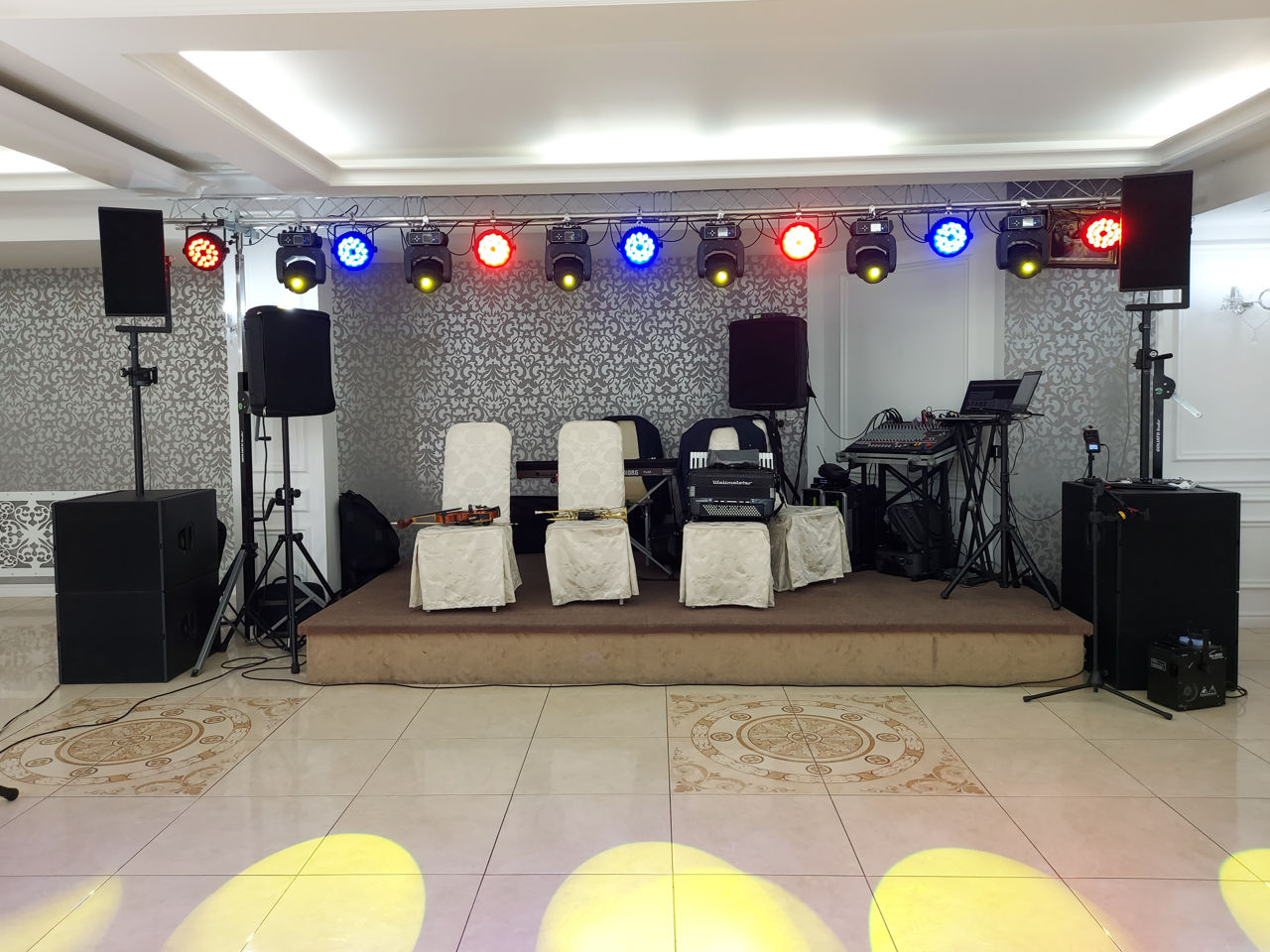 DJ | Solist | Moderare | Show de lumini | Garantăm calitate foto 12