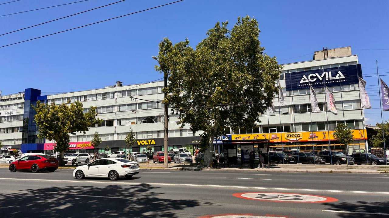 Spațiu Comercial / Reprezentanta de Închiriat. 600 mp – str. Calea Iesilor 10 фото 9