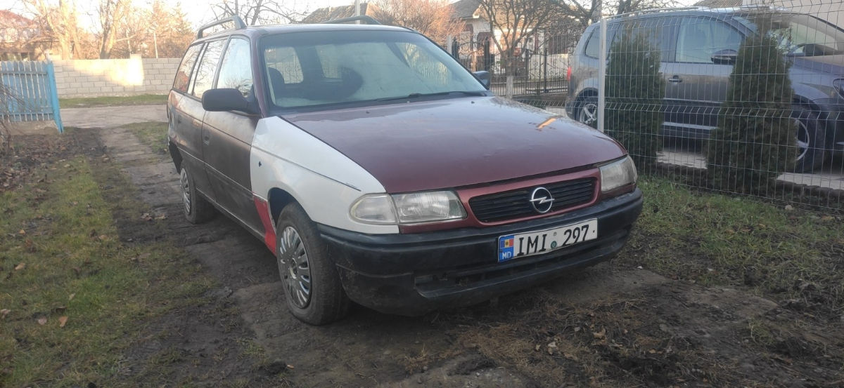Piese Opel Astra F foto 4