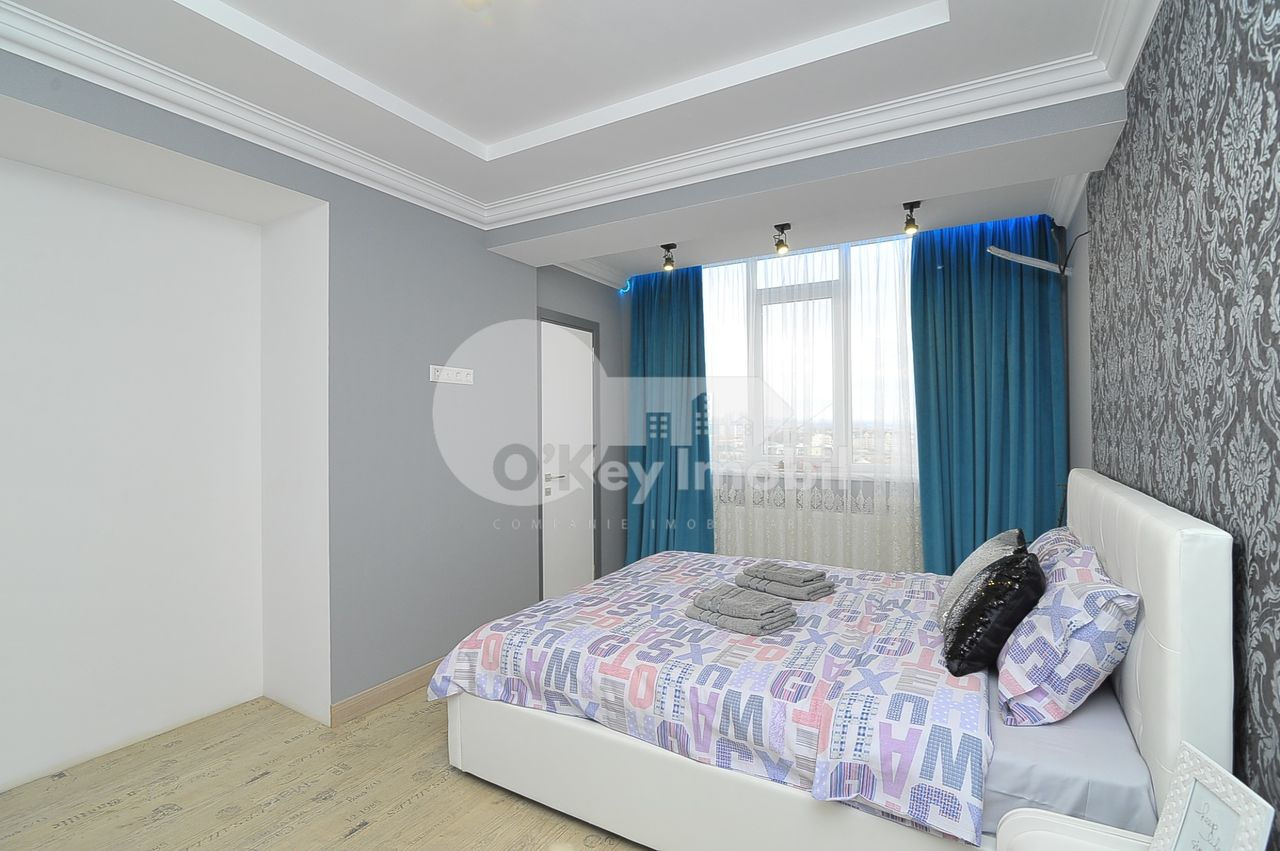 Apartament cu 2 camere, 80 m², Centru, Chișinău foto 0