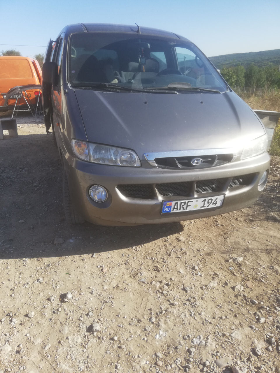 Hyundai H 200