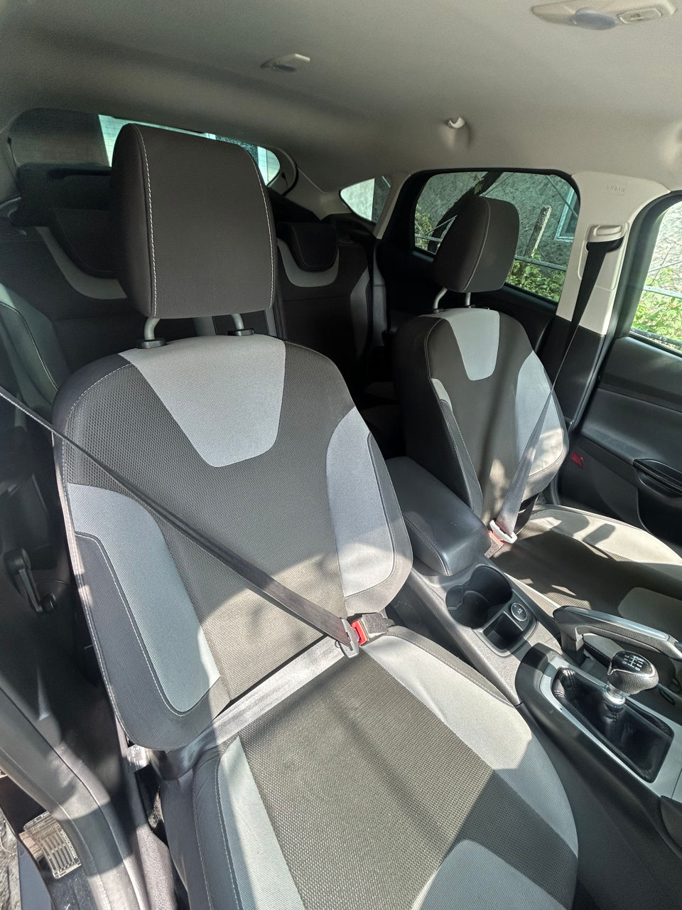 Ford Focus фото 6