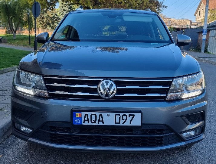 Volkswagen Tiguan foto 8