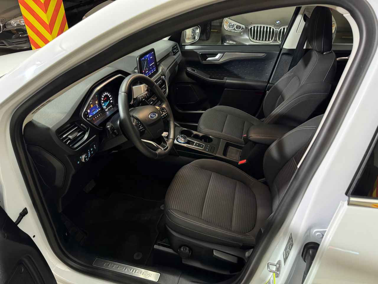 Ford Kuga foto 6