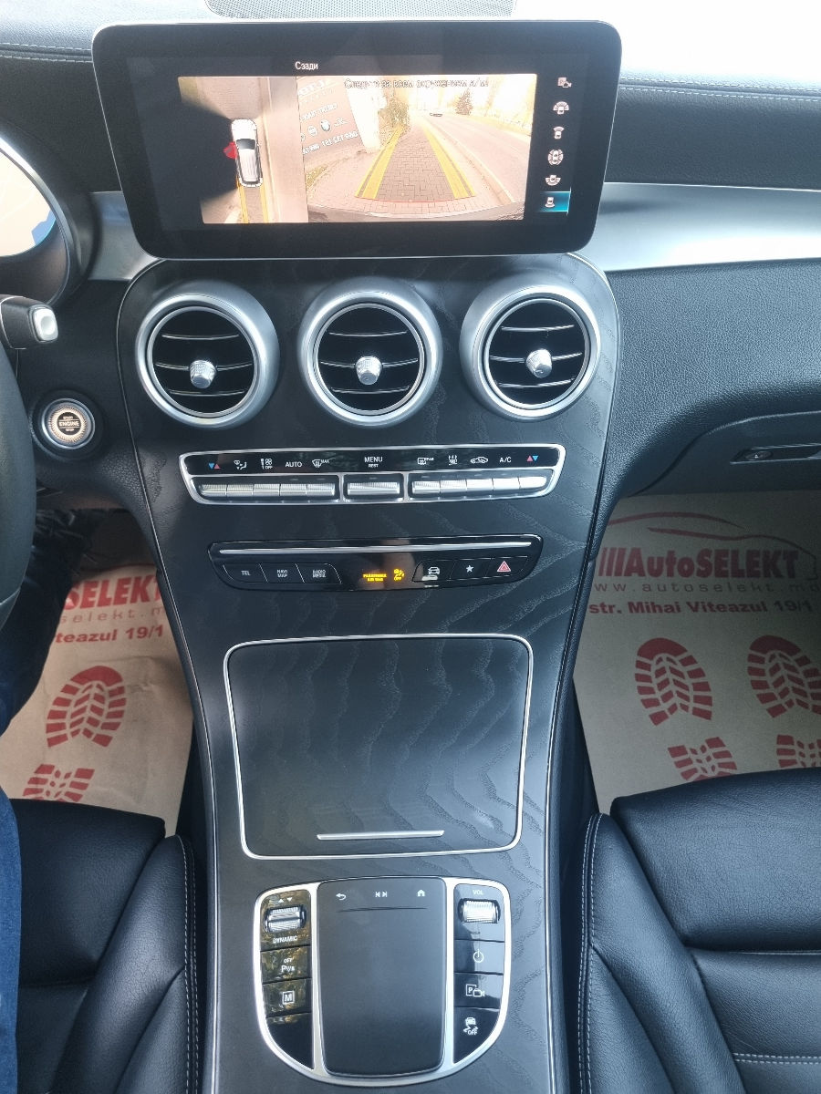 Mercedes GLC 2021 photo 14