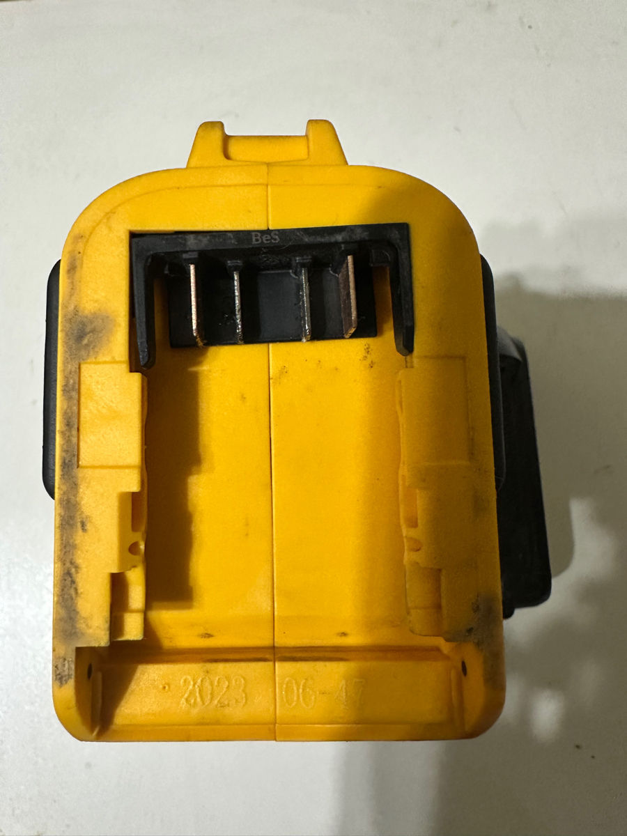 Dewalt dcf 787 foto 2