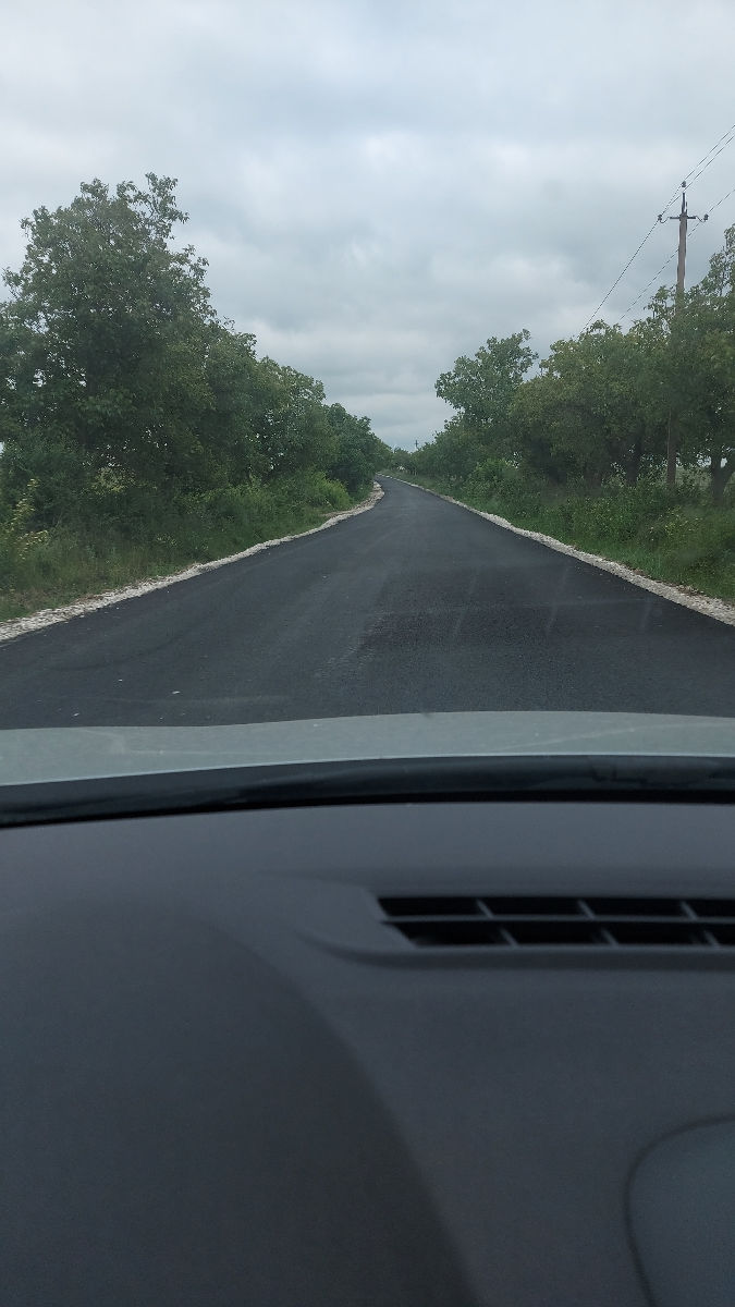 Vind casa  , 40 km de la Iasi Romania si 30 de la Ungheni foto 9