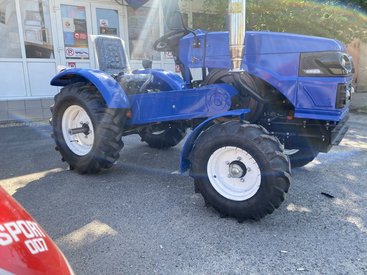 Minitractor Zubr 24cp cardan freza+plug foto 11
