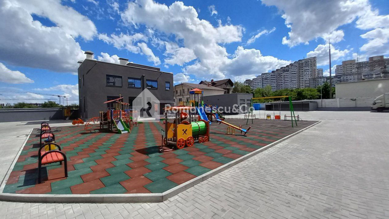 Apartament cu 2 camere, 68 m², Botanica, Chișinău foto 2