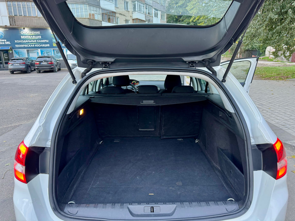 Peugeot 308 foto 5