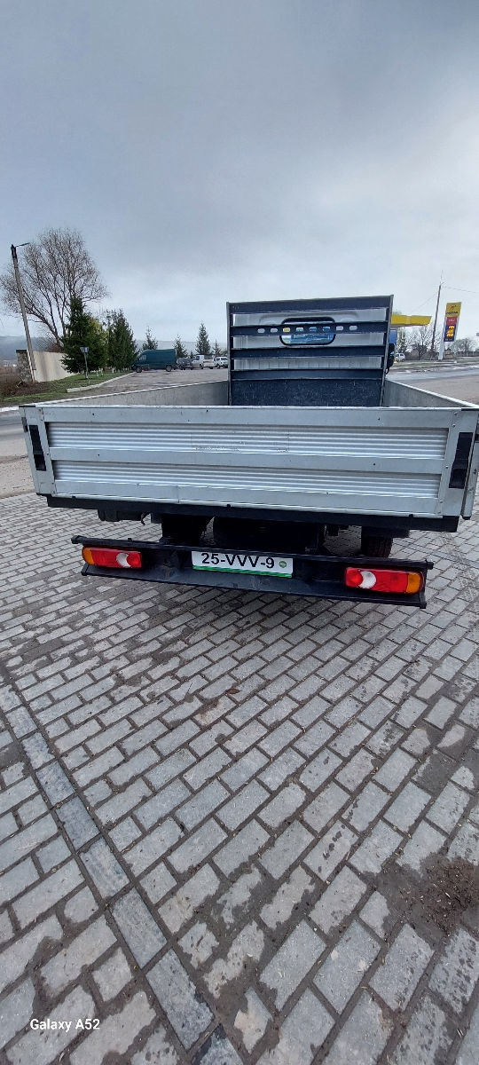 Nissan Cabstar foto 5
