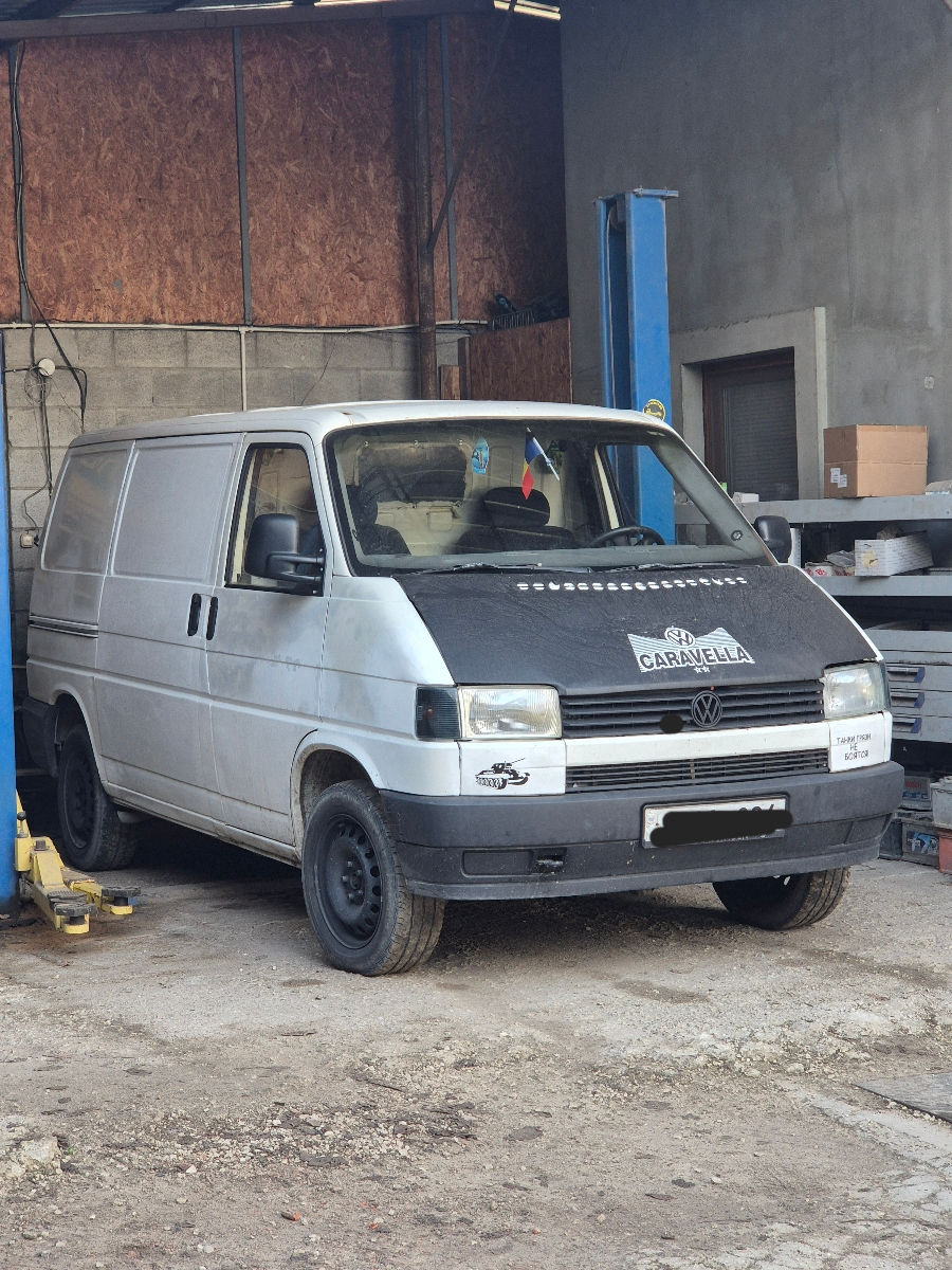 T4  1.9 Disel piese  T 4 1992 foto 0