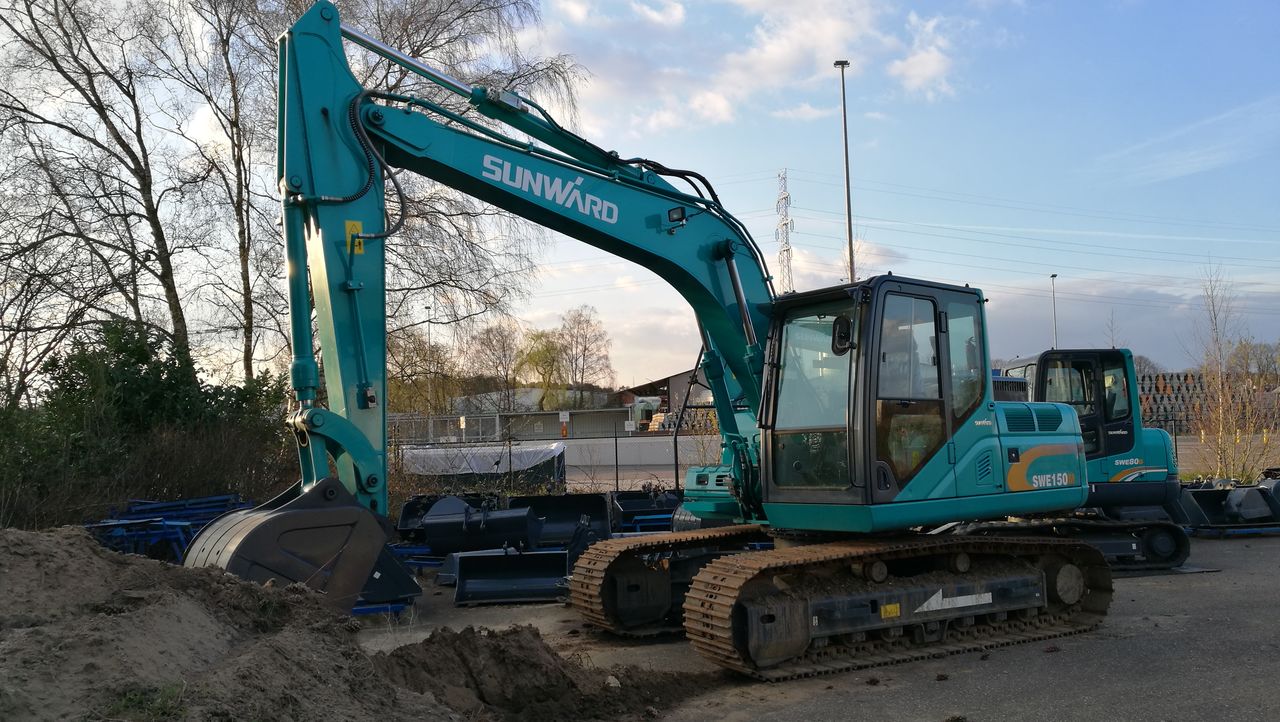 Экскаватор ковш 0,56м3 фото 1