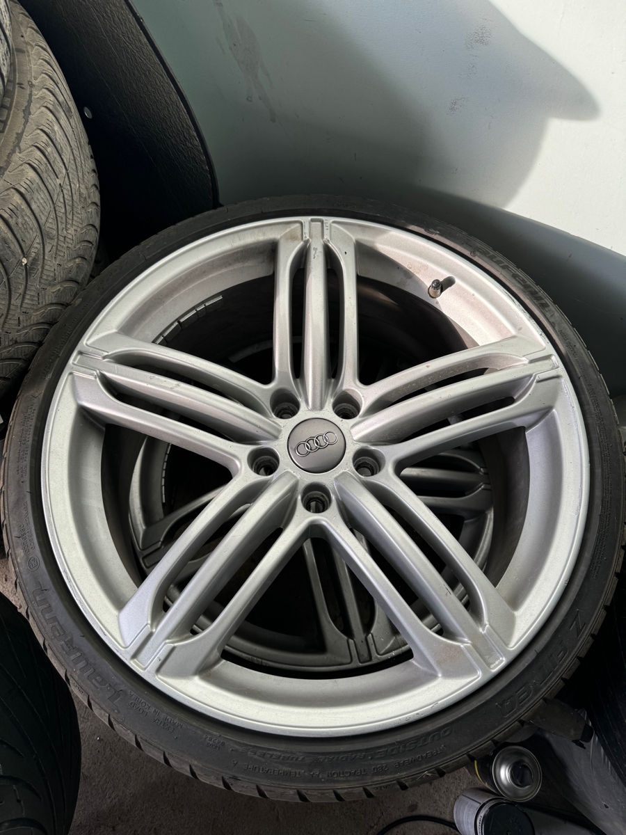 Segment r19 audi foto 0