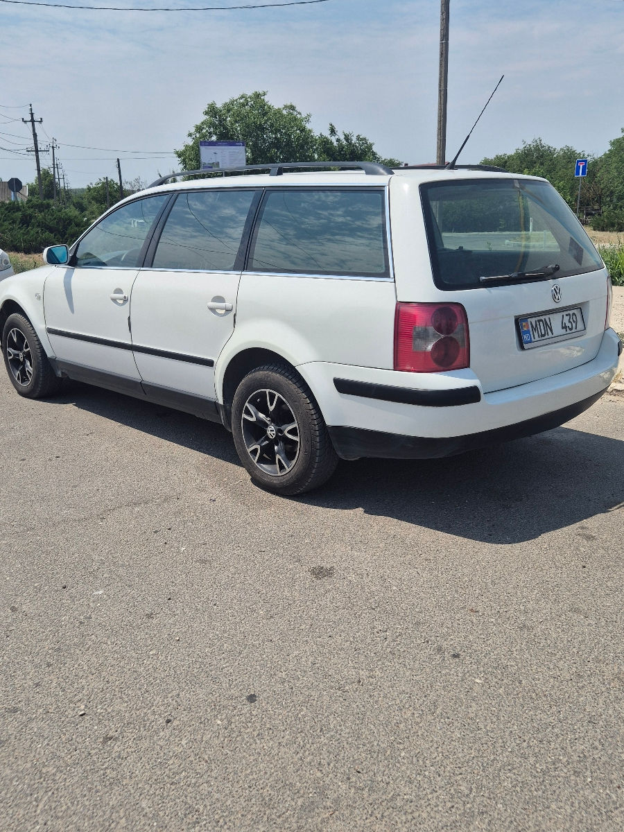 Volkswagen Passat foto 2