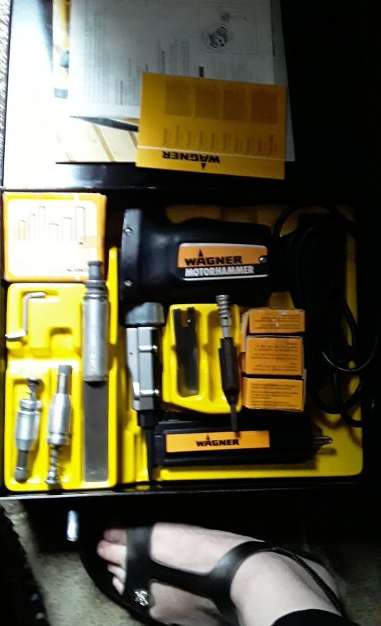 Степлер или гвоздезабивный пистолет Wagner MotorHammer 120 W
