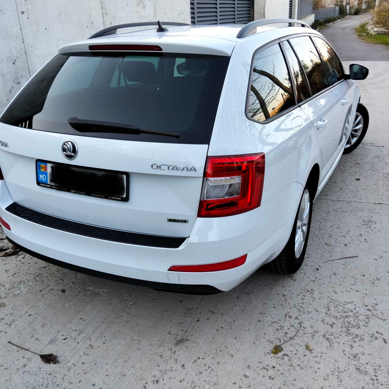 Skoda Octavia foto 2