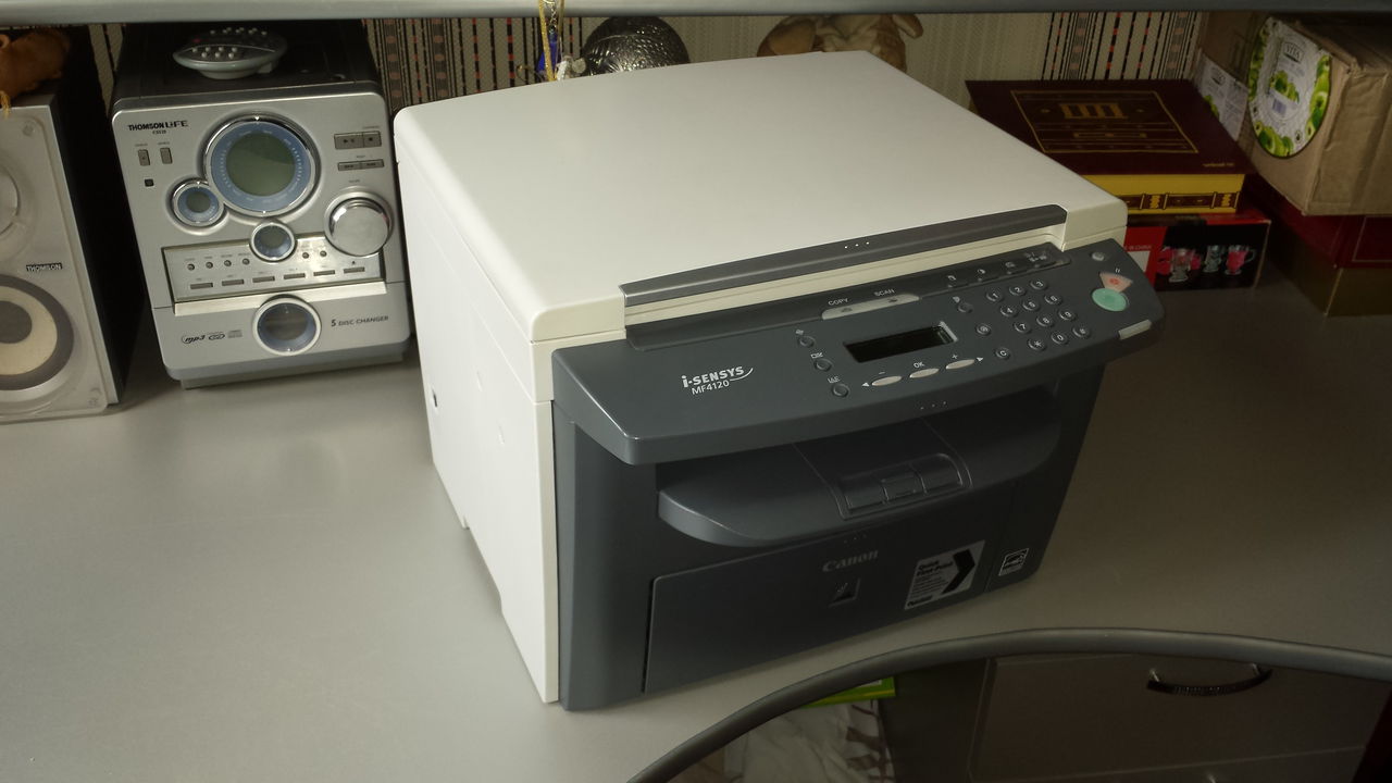 Vând Printer Laser Multifunctional Canon i-Sensys MF4120