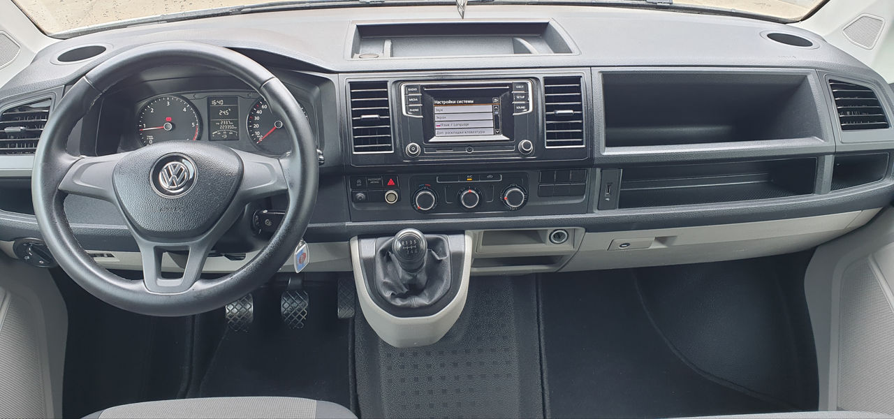 Volkswagen Transporter T6 2018 foto 6