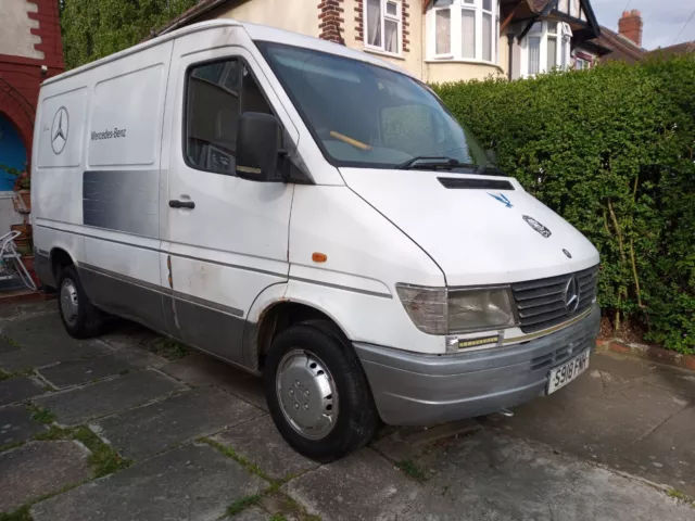 Piese mercedes sprinter 208D anu 1999 2.3disel fara turbina foto 2